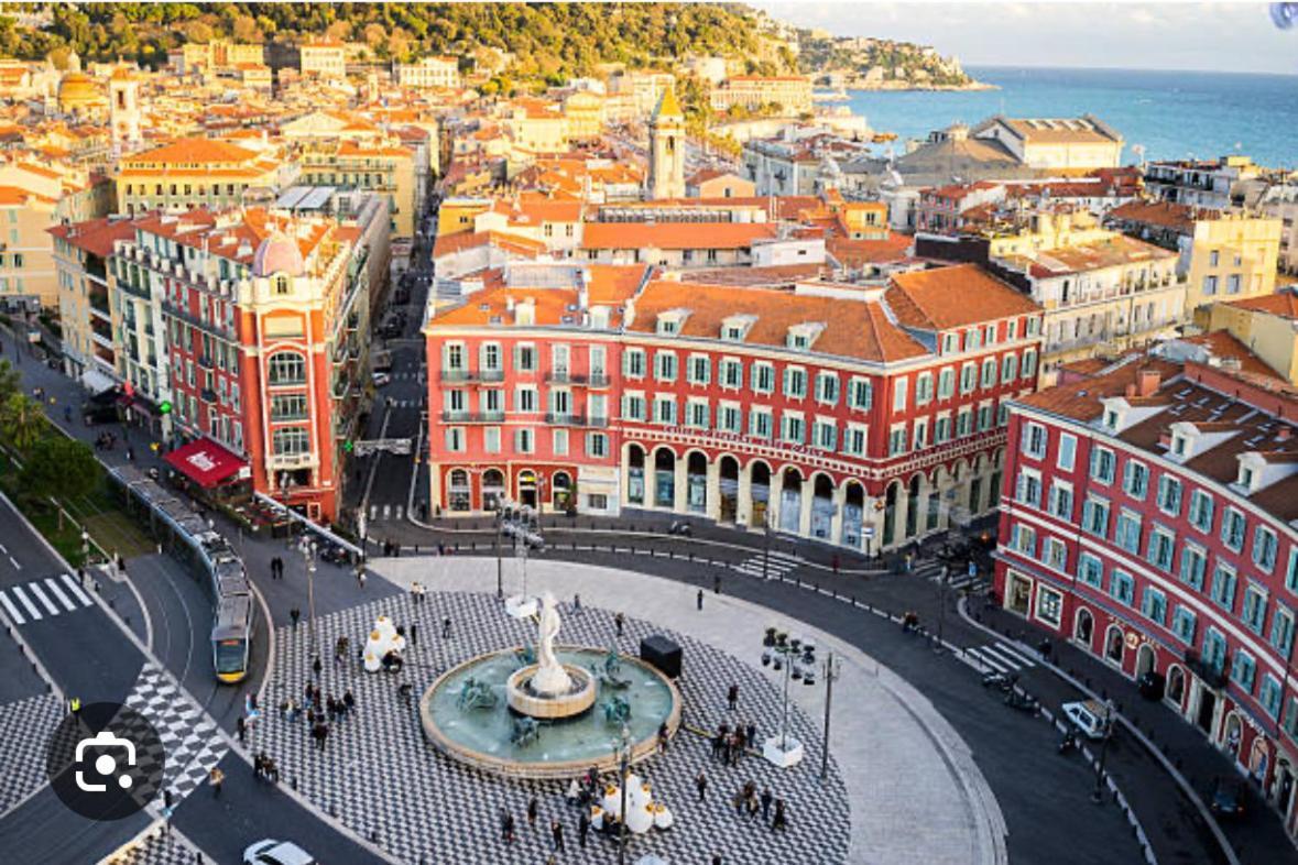 Appartement 4 Couchages Idealement Place Promenade Des Anglais / Cours Saleya Nice Eksteriør billede